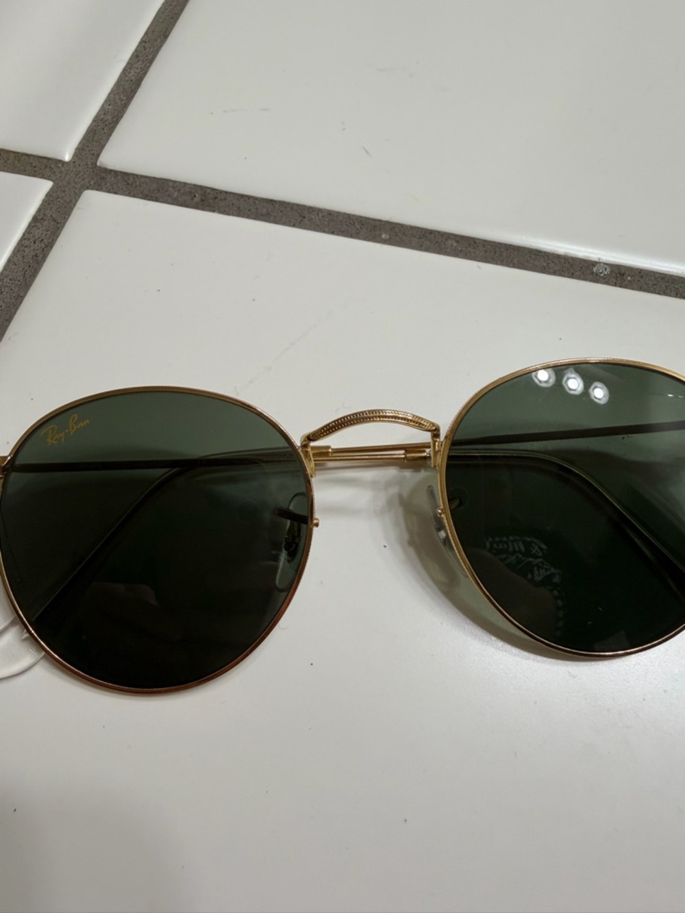 Ray-Ban Gold Frame Sunglasses with Green Lenses- Polished Arista Gold - Picture 5 of 5